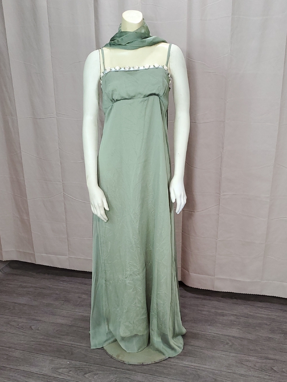 Fiesta Sage Green Sleeveless Maxi Dress with Scarf